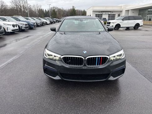 Used 2020 BMW 530i xDrive w/ M Sport Package image 2