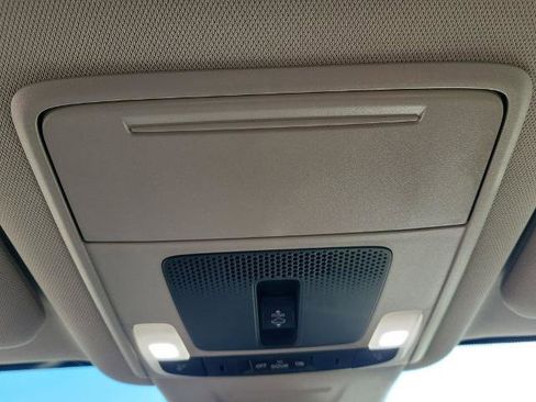 Used 2025 Honda CR-V EX-L image 32