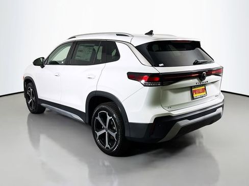 New 2025 Volkswagen Tiguan SE image 5