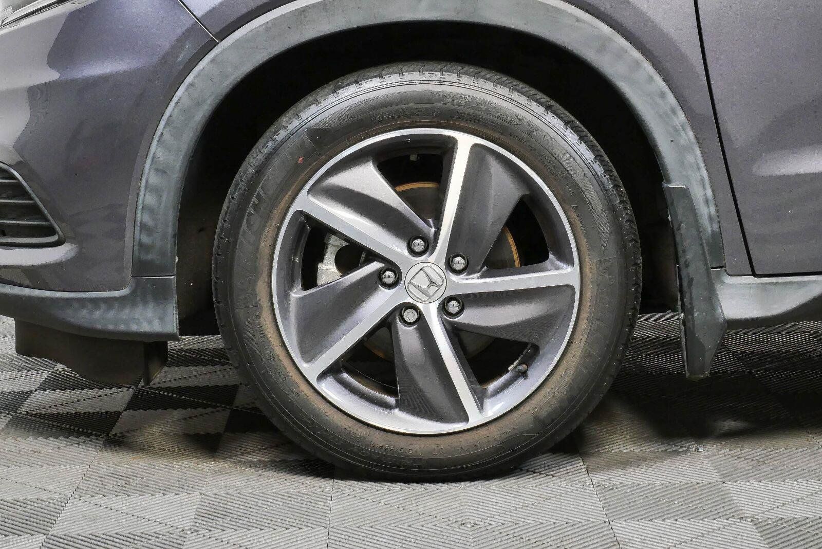 Used 2021 Honda HR-V EX-L image 40