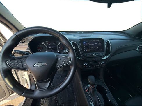 Used 2022 Chevrolet Equinox RS w/ RS Leather Package FWD image 23