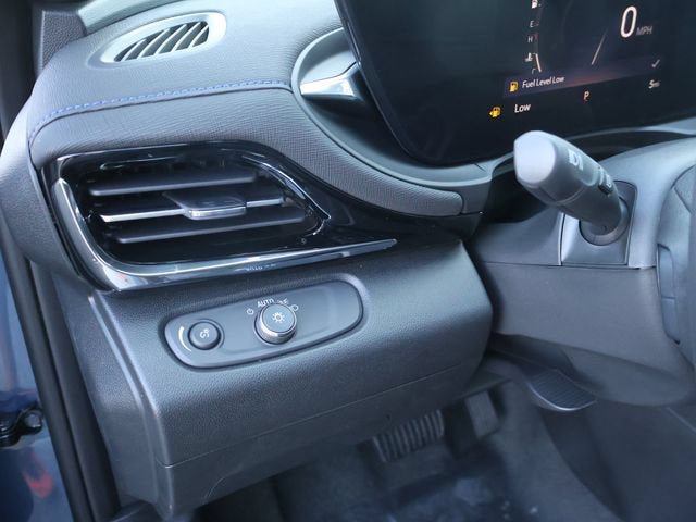 New 2026 Buick Envista Sport Touring w/ Convenience I Package FWD image 19