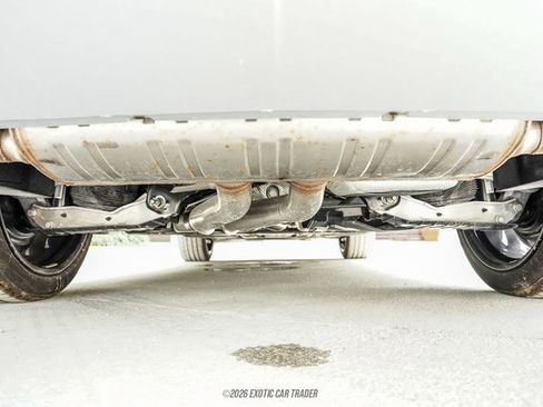 Used 2024 Bentley Bentayga Extended Wheelbase AWD/4WD image 78