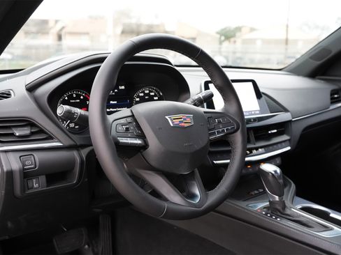 Certified 2022 Cadillac CT4 Premium Luxury image 16