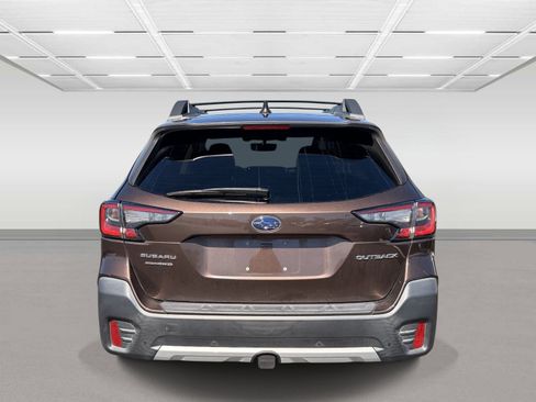 Used 2020 Subaru Outback Limited w/ Popular Package #2 AWD/4WD image 4