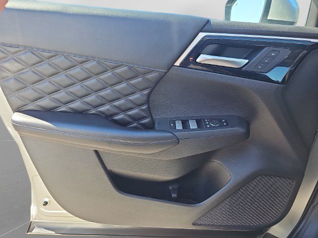 Used 2022 Mitsubishi Outlander SEL AWD/4WD image 30