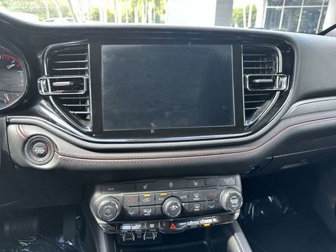 Used 2025 Dodge Durango GT RWD image 25