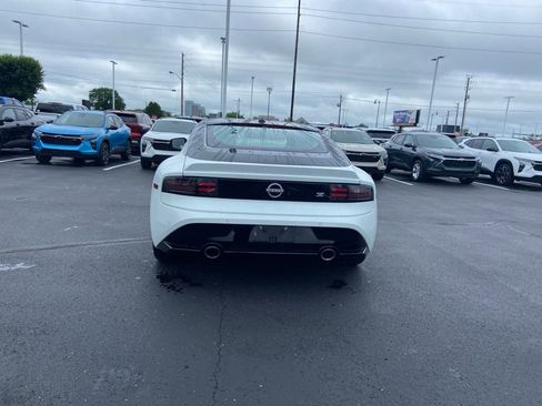 Used 2023 Nissan Z w/ Floor Mat Package (L93) RWD image 4
