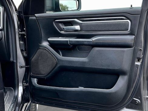 Used 2019 RAM 1500 Big Horn AWD/4WD image 14