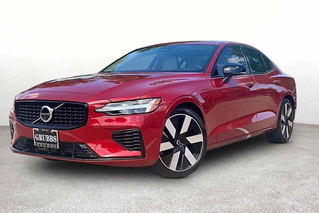Used 2024 Volvo S60 T8 Ultimate w/ Climate Package AWD/4WD image 15
