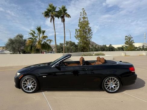 Used 2009 BMW 328i Convertible w/ Premium Pkg image 4