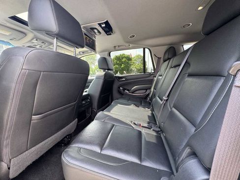 Used 2017 GMC Yukon SLT image 20