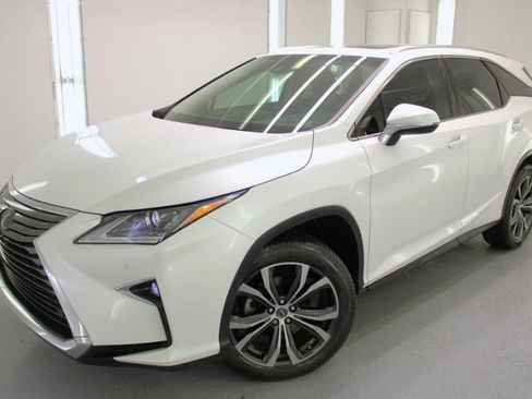 Used 2019 Lexus RX 350L Luxury image 2