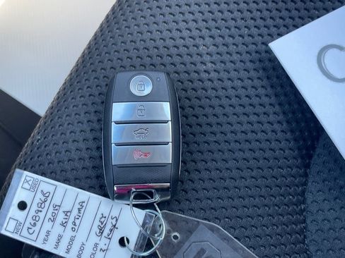 Used 2019 Kia Optima S FWD image 22
