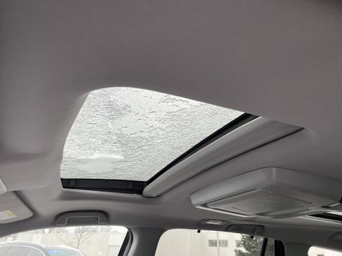 Certified 2022 Honda Pilot Elite image 17