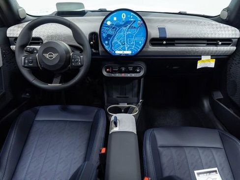 Used 2025 MINI Cooper S FWD image 19