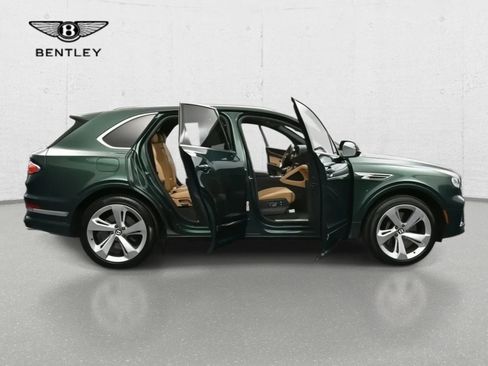 Certified 2023 Bentley Bentayga AWD/4WD image 38