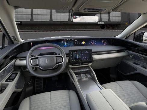 New 2026 Lincoln Nautilus Reserve image 9