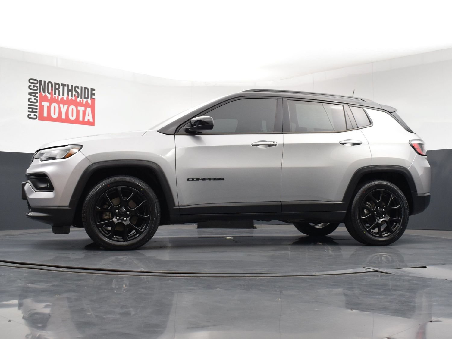 Used 2022 Jeep Compass Latitude w/ Convenience Group FWD image 29