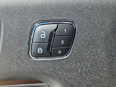 New 2025 Ford Bronco Sport Outer Banks w/ Sasquatch Outer Banks Package image 12