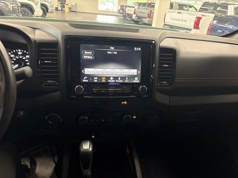 Used 2024 Nissan Frontier PRO-4X w/ Technology Package AWD/4WD image 19