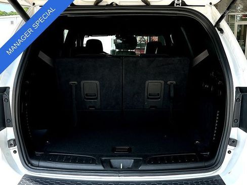Used 2024 Dodge Durango GT AWD/4WD image 32