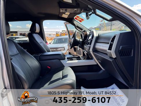 Used 2022 Ford F250 Lariat w/ Lariat Value Package AWD/4WD image 48
