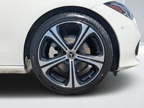 Used 2022 Mercedes-Benz C 300 Sedan image 12