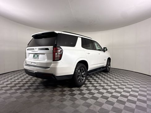 Used 2022 Chevrolet Tahoe Z71 w/ Z71 Off-Road Package AWD/4WD image 9