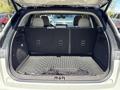 Certified 2023 Lincoln Nautilus Reserve image 10