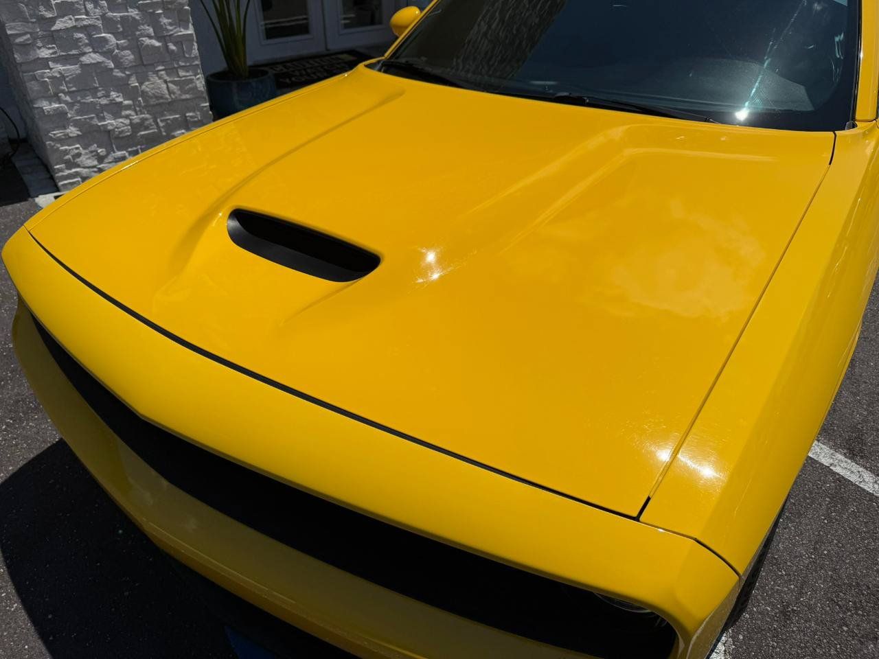 Used 2019 Dodge Challenger R/T RWD image 7