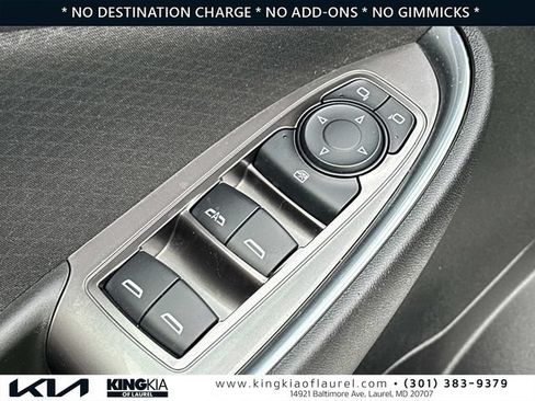 Used 2020 Chevrolet Malibu LT FWD image 20