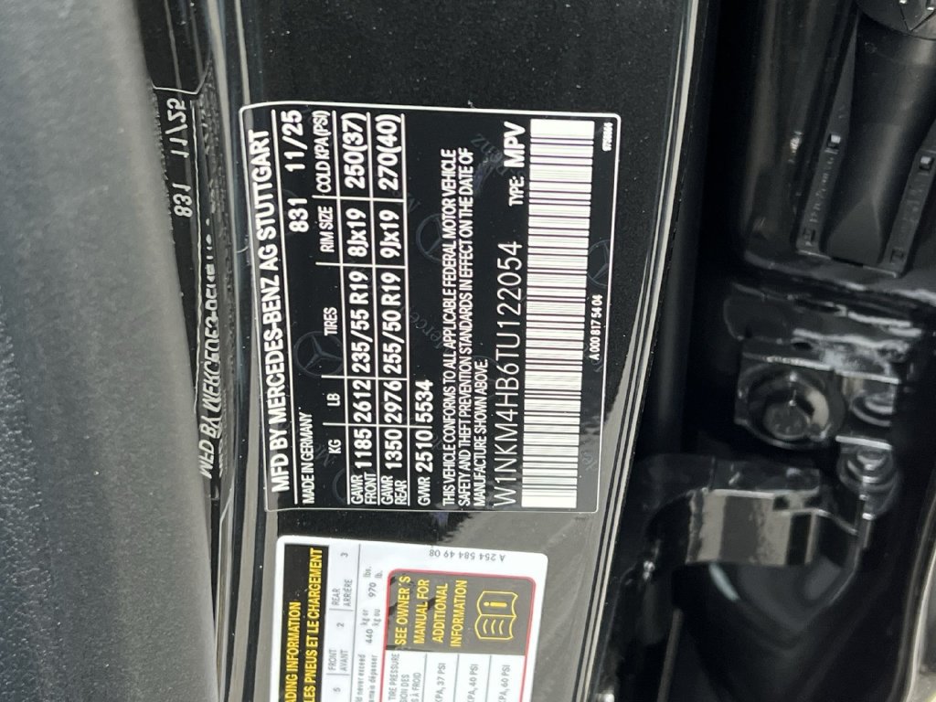 Used 2026 Mercedes-Benz GLC 300 4MATIC image 35