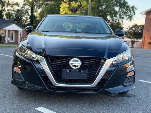 Used 2020 Nissan Altima 2.5 S FWD image 9