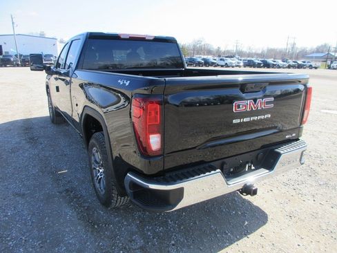 New 2026 GMC Sierra 1500 SLE w/ Max Trailering Package image 8