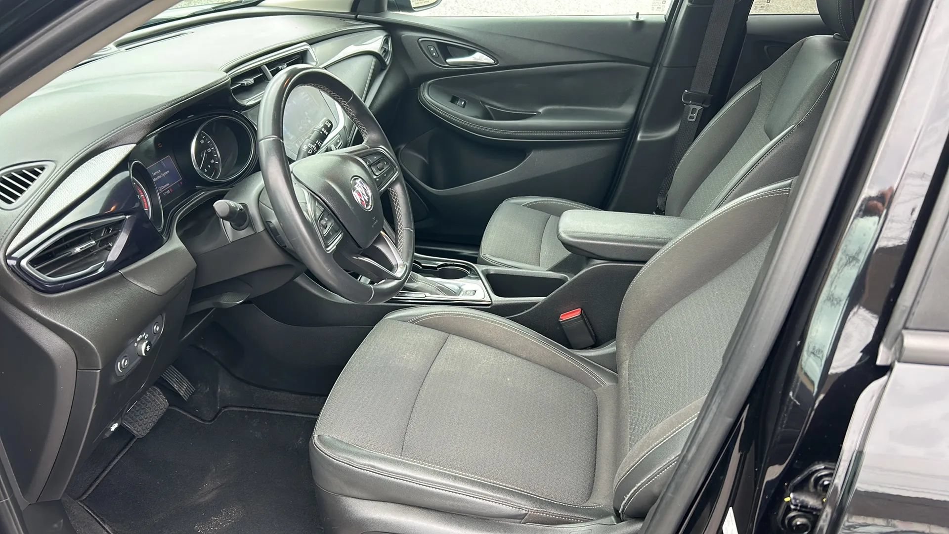 Used 2020 Buick Encore GX Select FWD image 10