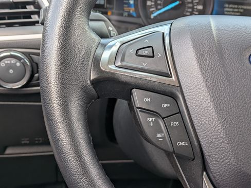 Used 2024 Ford Edge SEL w/ Convenience Package AWD/4WD image 32