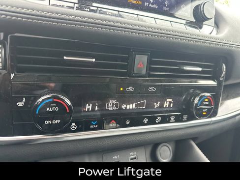 Certified 2023 Nissan Rogue SL w/ SL Premium Package AWD/4WD image 17