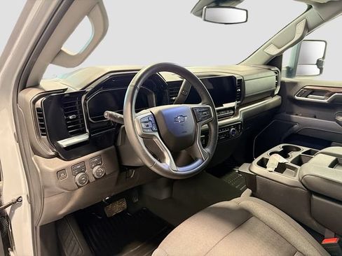 Certified 2024 Chevrolet Silverado 1500 RST AWD/4WD image 8
