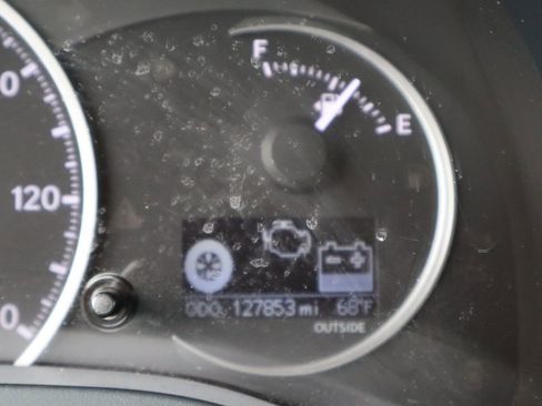 Used 2012 Lexus CT 200h Premium w/ Leather Pkg FWD image 45
