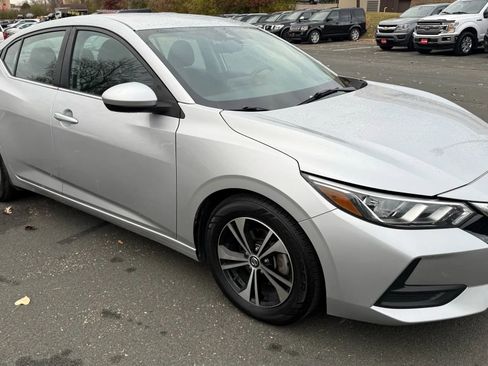 Used 2021 Nissan Sentra SV image 6