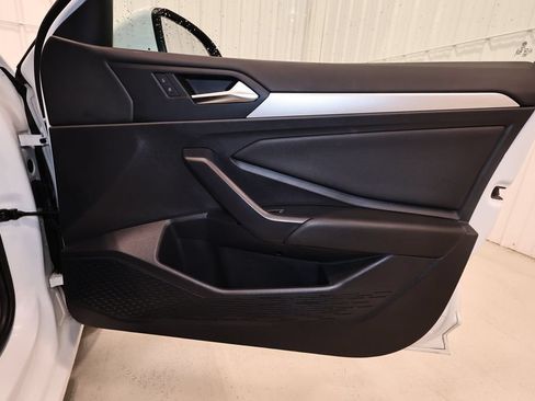 Used 2019 Volkswagen Jetta S w/ Driver Assistance Package FWD image 17