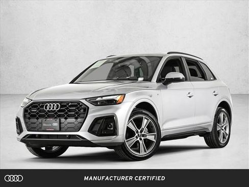 Certified 2025 Audi Q5 2.0T Premium w/ Convenience Plus Package image 1