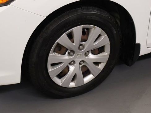 Used 2012 Honda Civic LX image 23