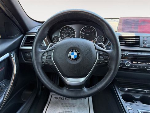 Used 2018 BMW 330i Sedan RWD image 14