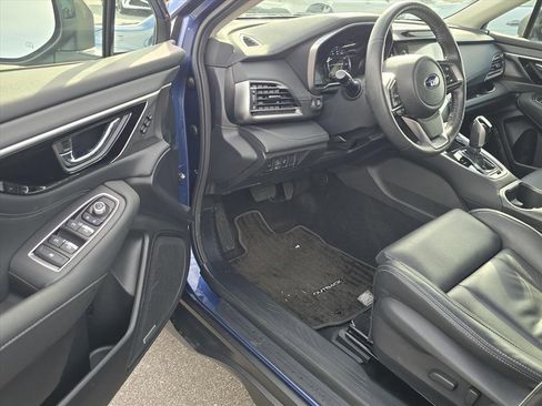 Used 2022 Subaru Outback Limited image 9