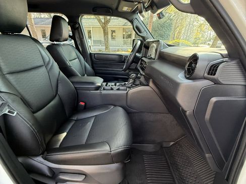 Used 2025 Toyota Land Cruiser 1958 image 12