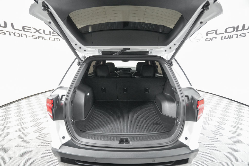 Used 2026 GMC Terrain Elevation w/ Elevation Premium Package FWD image 23