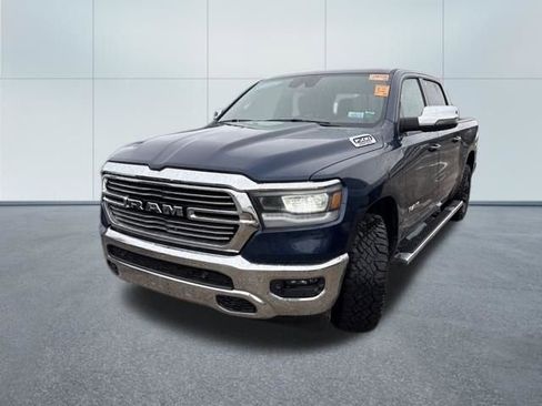 Used 2023 RAM 1500 Laramie AWD/4WD image 2