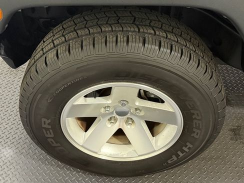 Used 2013 Jeep Wrangler Unlimited Sport AWD/4WD image 20